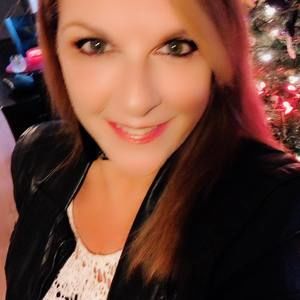 Meet your Posher, Robyn